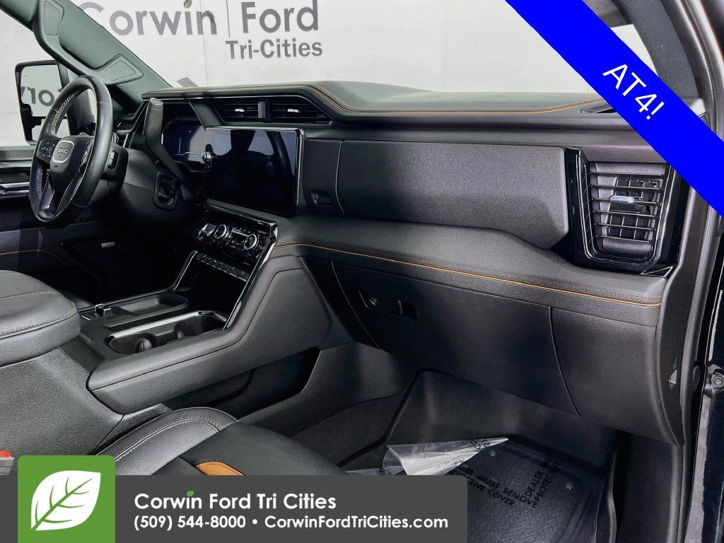 Used 2024 GMC Sierra 2500 AT4 w/ AT4 Premium Plus Package AWD/4WD image 31