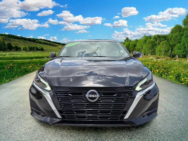 Used 2023 Nissan Altima 2.5 SV AWD/4WD image 8