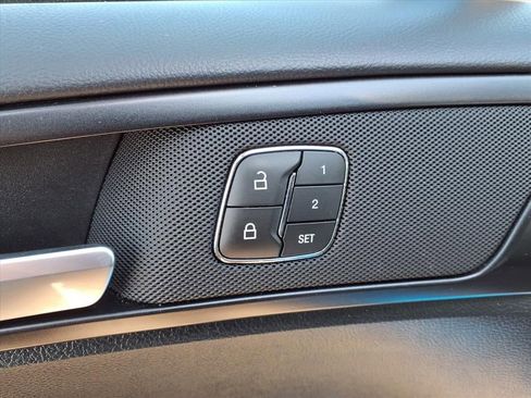 Used 2020 Ford Fusion Titanium image 27