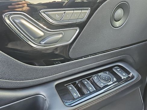 Used 2022 Lincoln Aviator Reserve w/ Elements Package Plus image 22