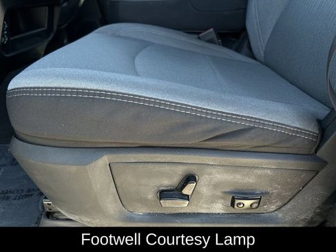 Used 2023 RAM 2500 Big Horn w/ Level 1 Equipment Group image 31