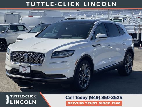 Certified 2022 Lincoln Nautilus Reserve w/ Equipment Group 201A image 3