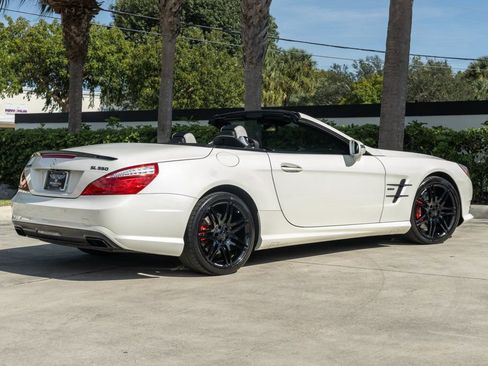 Used 2015 Mercedes-Benz SL 550 2dr Roadster SL 550 image 9