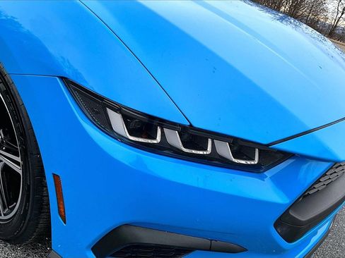 Used 2024 Ford Mustang Premium image 28