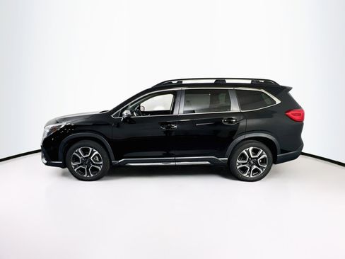 Used 2023 Subaru Ascent Limited w/ Technology Package AWD/4WD image 8