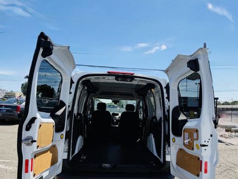 Used 2016 Ford Transit Connect XLT FWD image 16