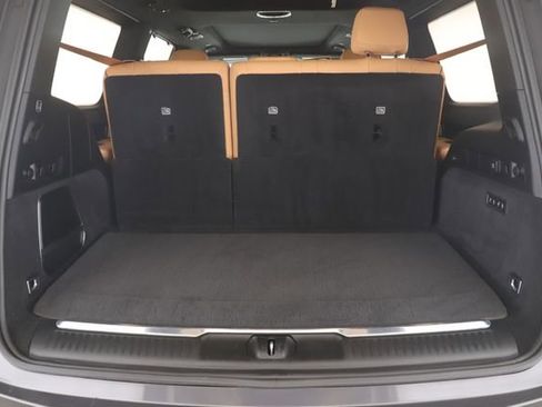 Used 2023 Jeep Grand Wagoneer Series III w/ Rear Seat Video Group 1 image 33