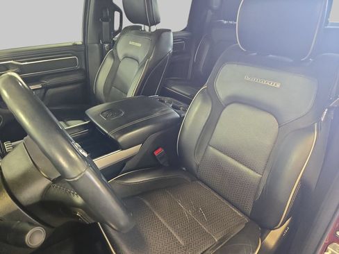 Used 2023 RAM 1500 Laramie AWD/4WD image 18