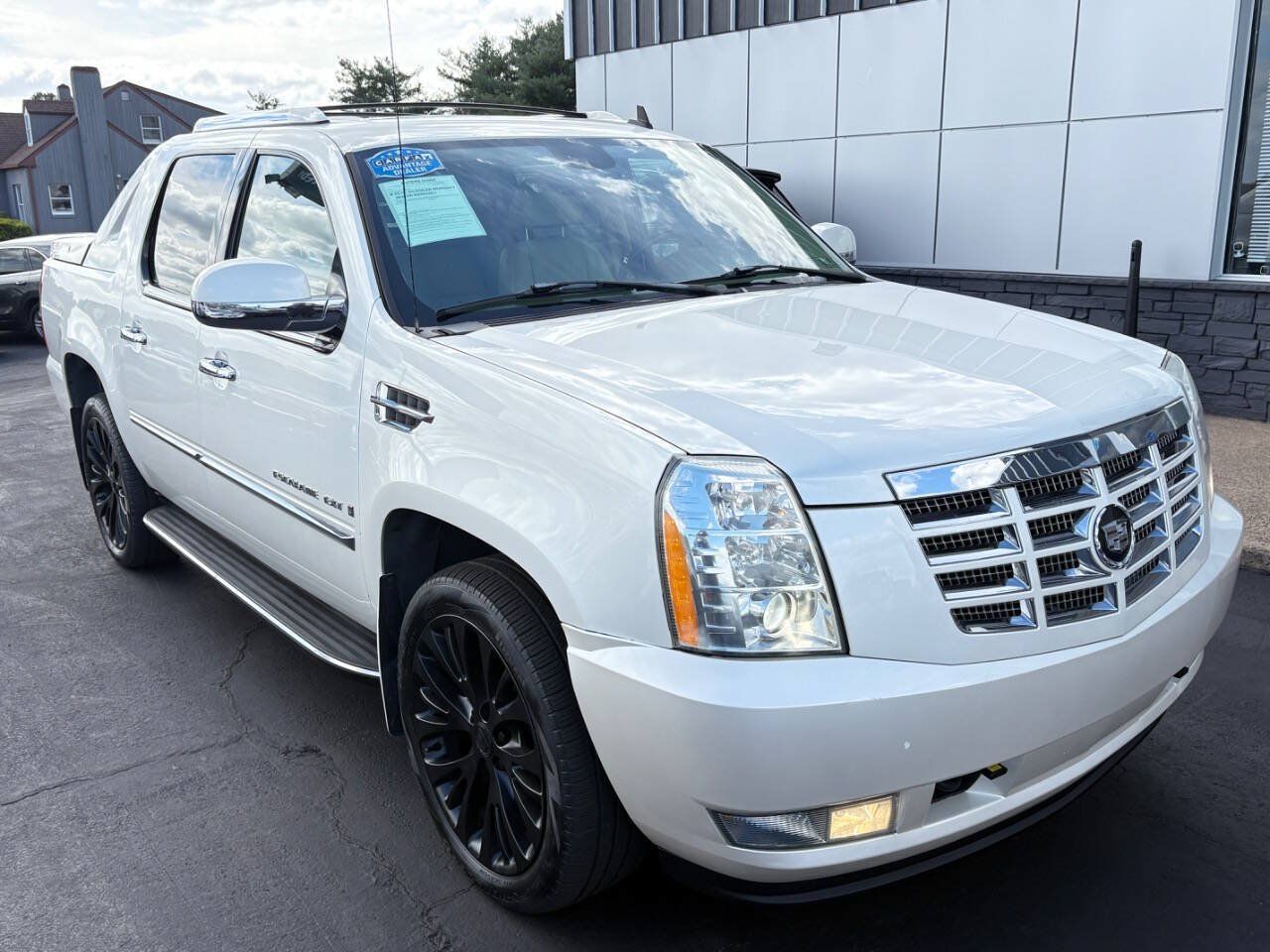 Used 2007 Cadillac Escalade EXT w/ Information Package AWD/4WD image 9
