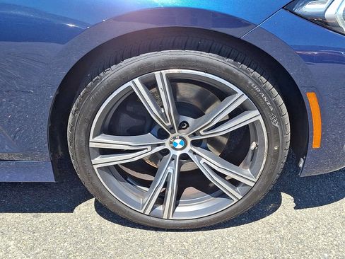 Used 2023 BMW 330i xDrive Sedan w/ Premium Package AWD/4WD image 9