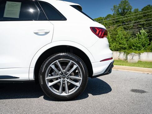 Used 2025 Audi Q3 2.0T Premium w/ Convenience Package AWD/4WD image 6