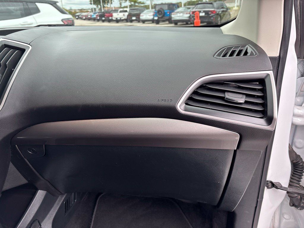 Used 2024 Ford Edge SEL AWD/4WD image 30