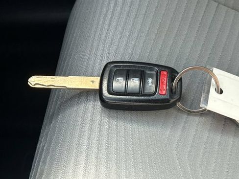 Used 2015 Honda Accord LX image 29