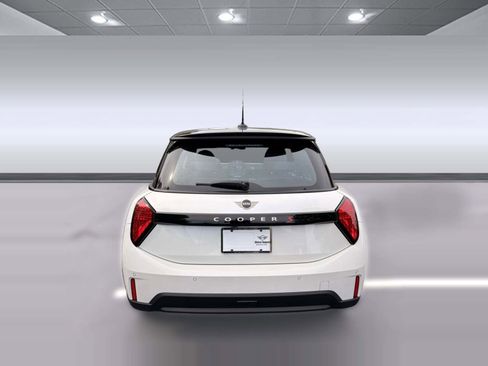 New 2026 MINI Cooper S image 10