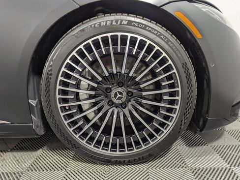 Used 2022 Mercedes-Benz EQS 580 4MATIC Sedan image 28