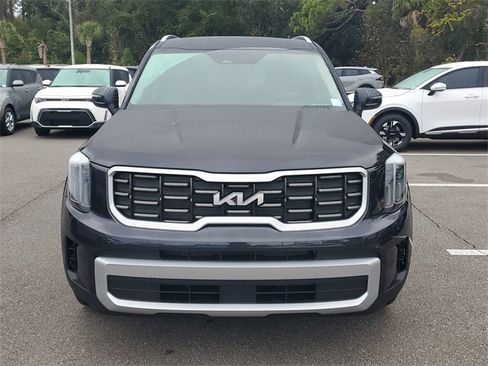 New 2025 Kia Telluride S image 2
