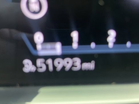 Used 2023 Cadillac Escalade Premium Luxury image 19