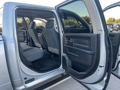 Used 2018 RAM 1500 Express w/ Express Value Package image 48