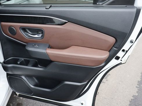 Certified 2025 Honda Pilot Elite image 15