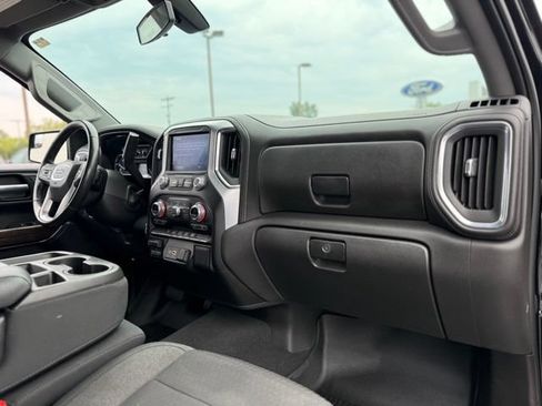 Used 2021 GMC Sierra 1500 SLE AWD/4WD image 16