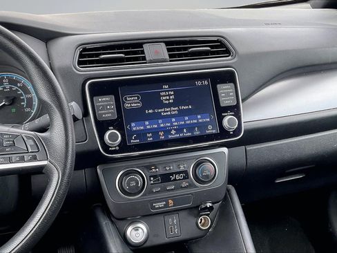 Used 2023 Nissan Leaf S FWD image 6