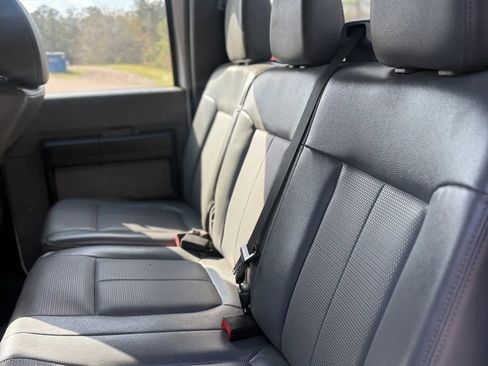 Used 2014 Ford F250 XL w/ Power Equipment Group image 29