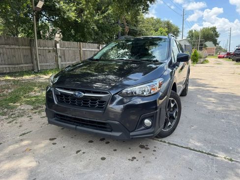 Used 2019 Subaru Crosstrek 2.0i Premium AWD/4WD image 2