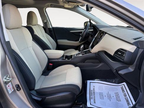 Used 2020 Subaru Outback Premium w/ Tech Package 1 image 16