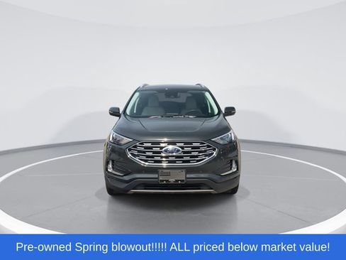 Used 2024 Ford Edge Titanium AWD/4WD image 3