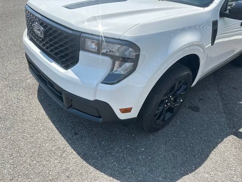 New 2026 Ford Maverick XLT w/ Equipment Group 301A AWD/4WD image 9