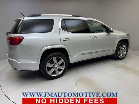 Used 2019 GMC Acadia Denali image 5