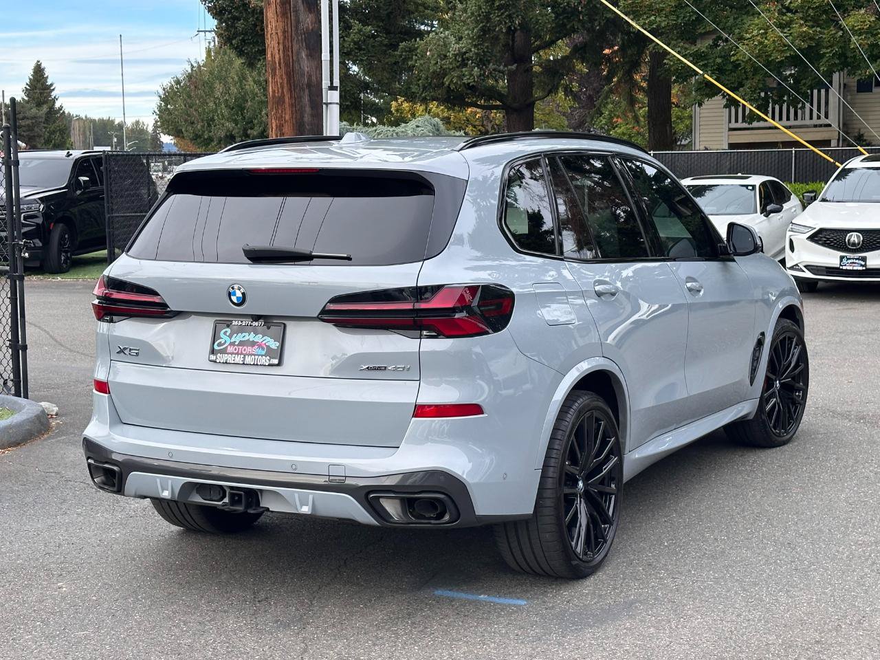 Used 2025 BMW X5 xDrive40i w/ M Sport Package AWD/4WD image 21