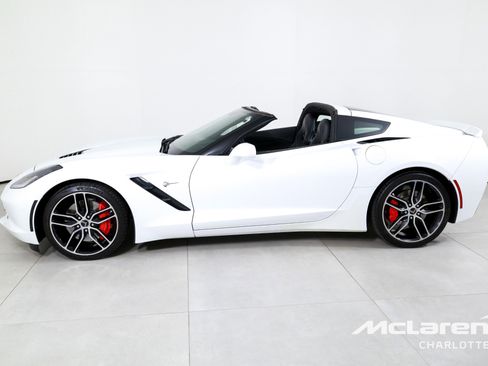 Used 2019 Chevrolet Corvette Stingray Coupe RWD image 6