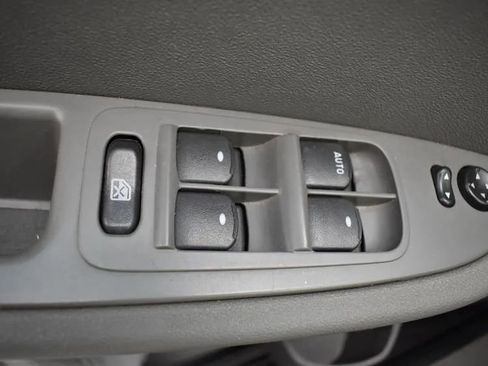 Used 2011 Chevrolet Malibu LS image 20