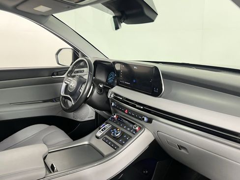 Used 2023 Hyundai Palisade SEL w/ Premium Package image 34