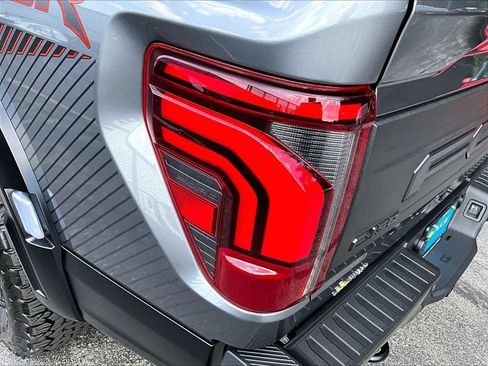 Used 2024 Ford F150 Raptor AWD/4WD image 33