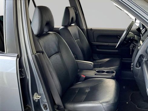 Used 2005 Honda CR-V EX image 28