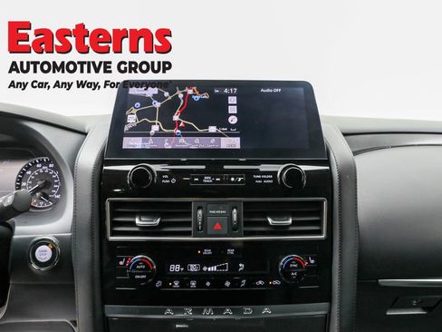 Used 2024 Nissan Armada SV image 12