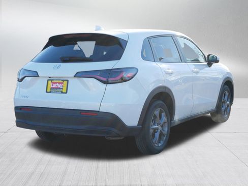 Certified 2026 Honda HR-V LX image 6