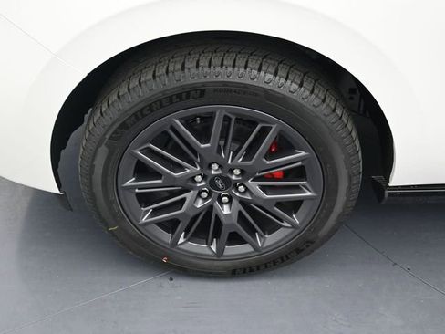 New 2025 Ford Expedition Max Platinum w/ Stealth Performance Package image 10