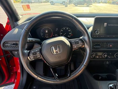 Used 2024 Honda HR-V Sport image 9