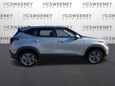 Used 2024 Kia Seltos LX image 6