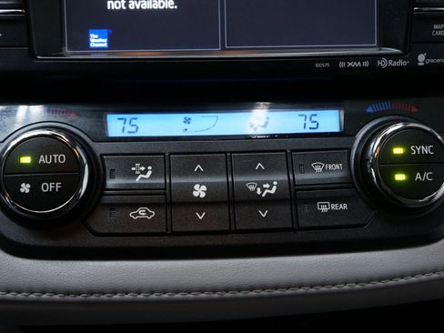 Used 2017 Toyota RAV4 XLE image 15