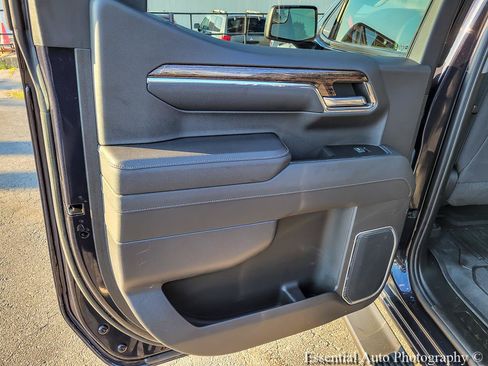 Used 2023 GMC Sierra 1500 Elevation w/ LPO, Elevation Black Package AWD/4WD image 27