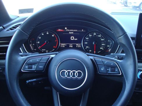 Used 2023 Audi A4 2.0T Premium w/ Convenience Package image 15