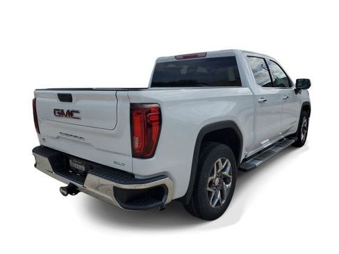 New 2026 GMC Sierra 1500 SLT image 5