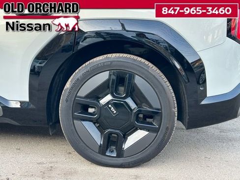 Used 2024 Kia EV9 GT-Line image 9