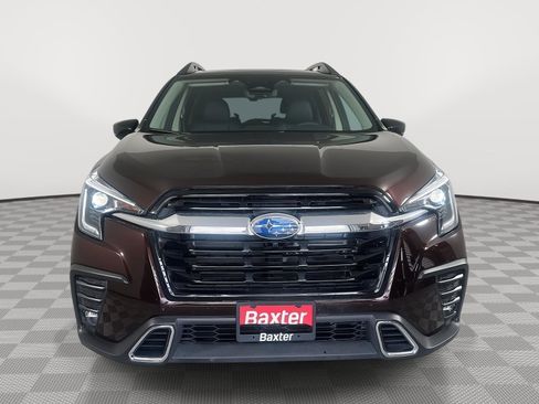 Used 2025 Subaru Ascent Touring AWD/4WD image 2