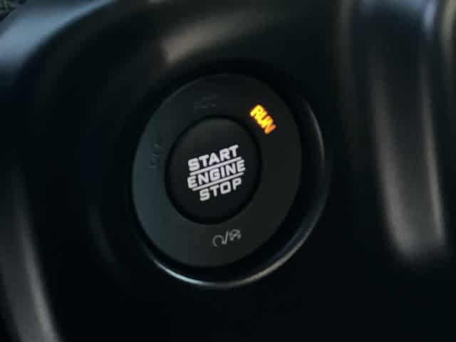 Used 2022 Jeep Wrangler Sport AWD/4WD image 29