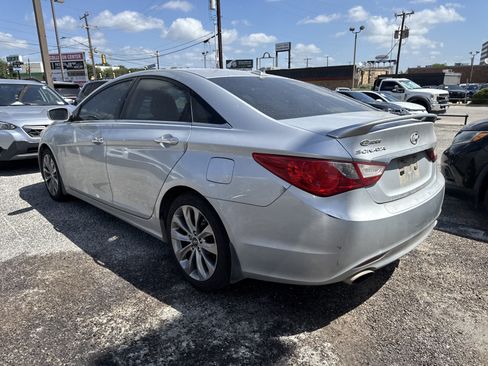 Used 2013 Hyundai Sonata SE FWD image 5